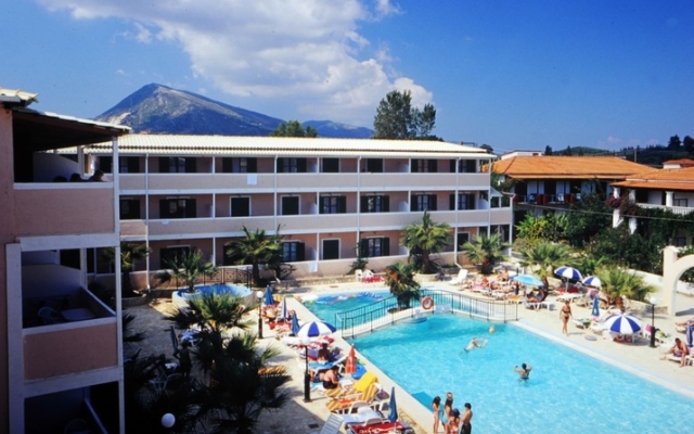 Apple Hotel
