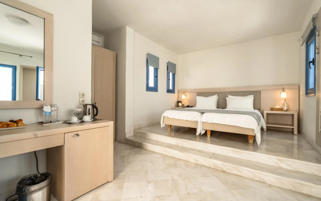Porto Galini Seaside Resort & Spa