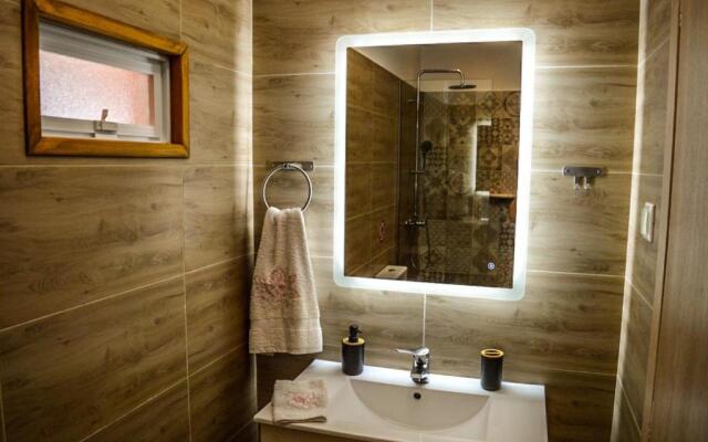 Golden Mile STUDIO-APARTMENT