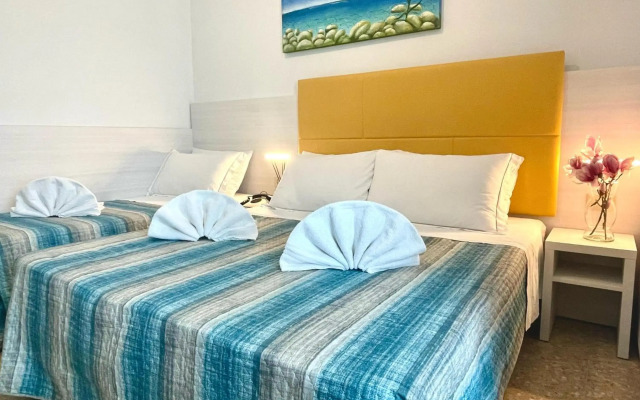 Hotel Crystal