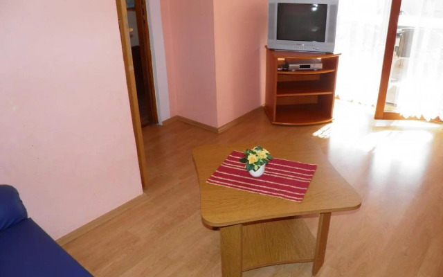 Dujmovic Zeljka - Two Bedroom