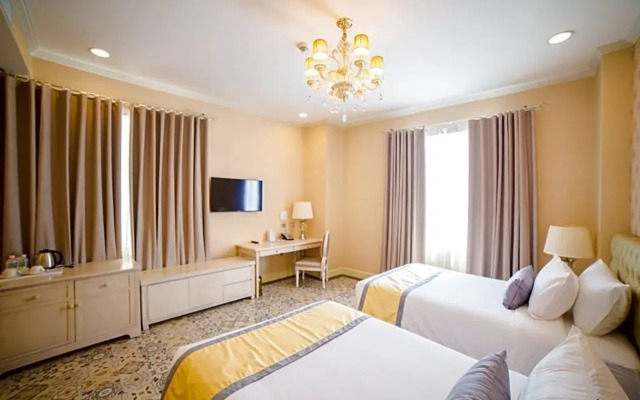 Rizal Park Hotel