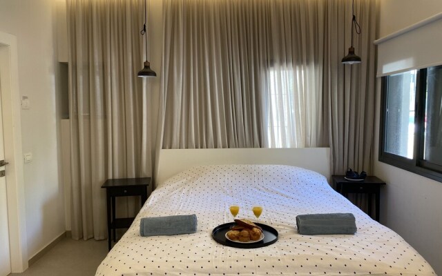 Cozy Apartment in the Heart of Tel Aviv