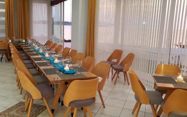 Klinakis Beach Hotel