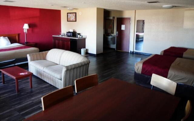 Econo Lodge Inn & Suites Kearney