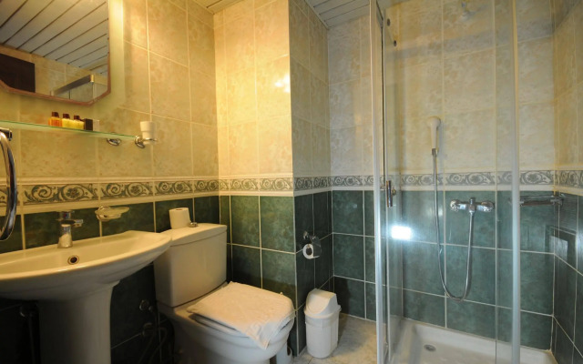 Mert Seaside Hotel