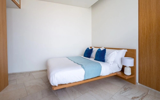 Exclusive 2BR Sky Villa In The Five - JVC