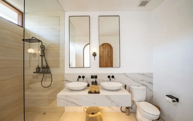 Elements B2 Villa Bingin