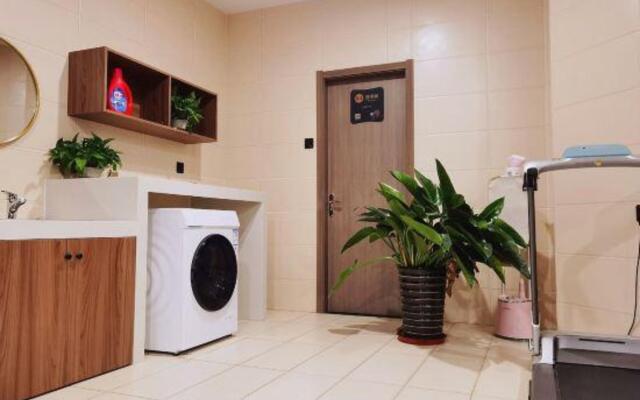 Home Inn UP Huayi Selected Hotel (Huanghua Zhongjie Branch)