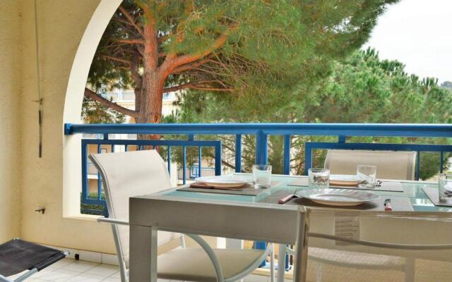 Appartement Le Lavandou, 2 pièces, 4 personnes - FR-1-251-411