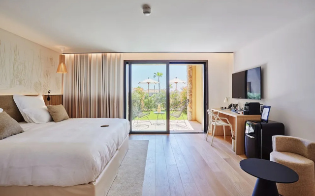 Eden Hotel
