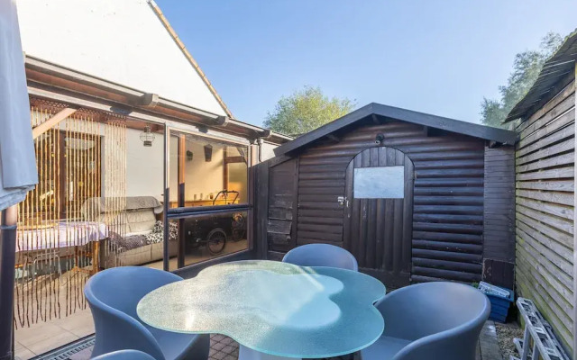 Ideal Holiday Home by the sea