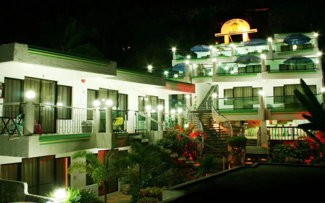 Turtle Inn Resort