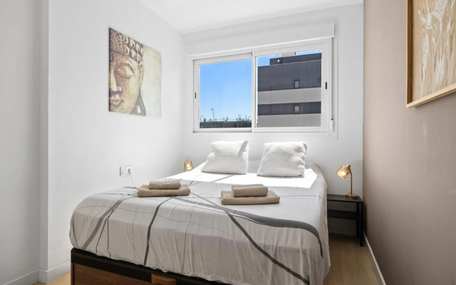 Luxury new apartment - private parking- Estepona