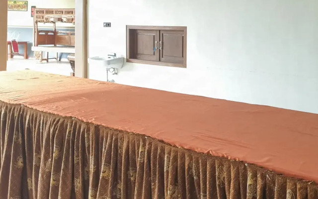 OYO 1483 Hotel Bumi Bermi Permai