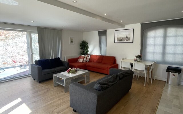 Impeccable 3-bed Apartment in London