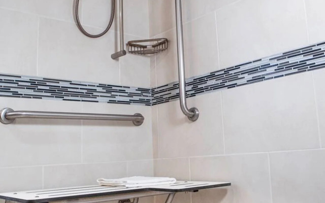 Hampton Inn & Suites by Hilton Aguascalientes Airport