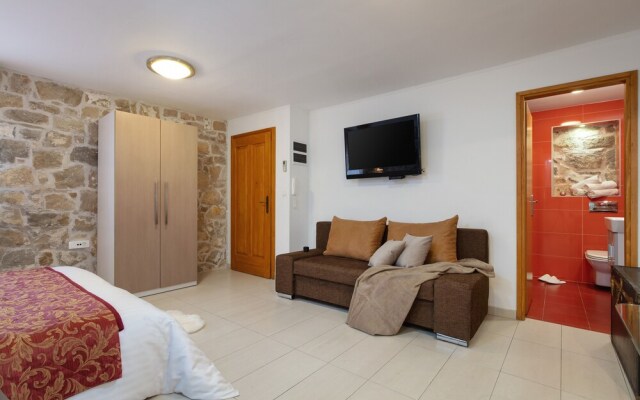 Apartments Vauquer