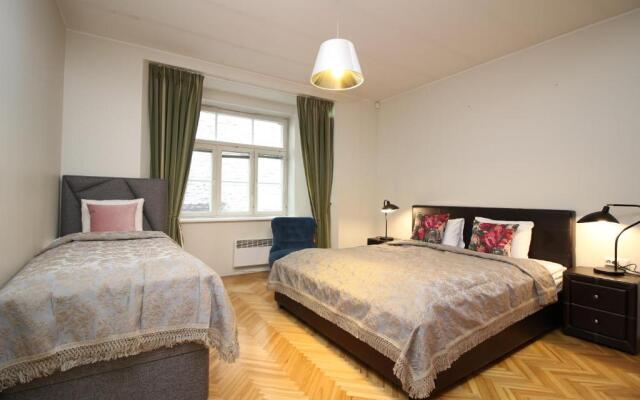 Tallinn City Apartments 4 bedroom with sauna and 2 bathroom