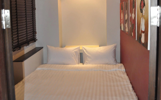 Saladee Gallery Residence