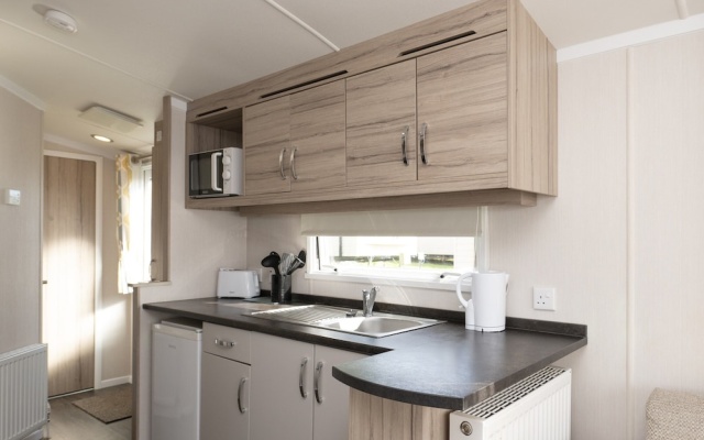 Sunseeker Caravan by Belvilla