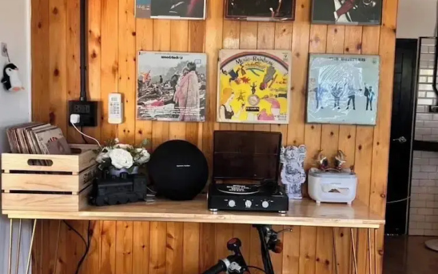 Penguin Villa Resort & Bistro