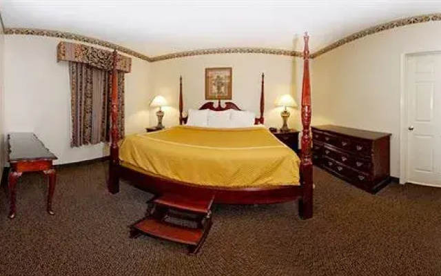 Comfort Suites