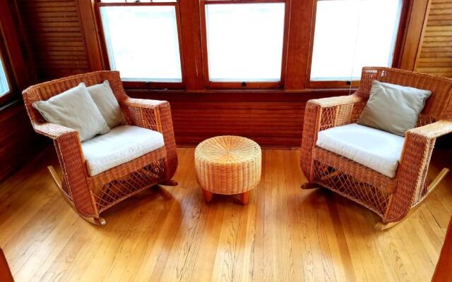 Franklin Manor Bed & Breakfast