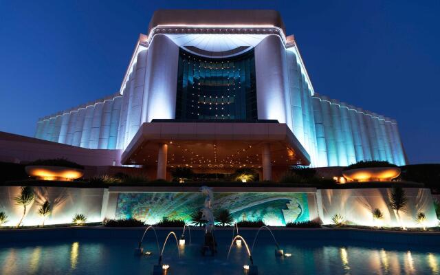 The Ritz-Carlton, Bahrain