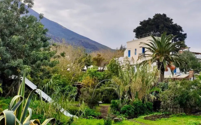 Impeccable 1-bed House in Stromboli