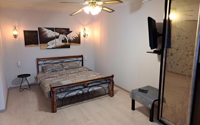 Апартаменты на площади Победы 7