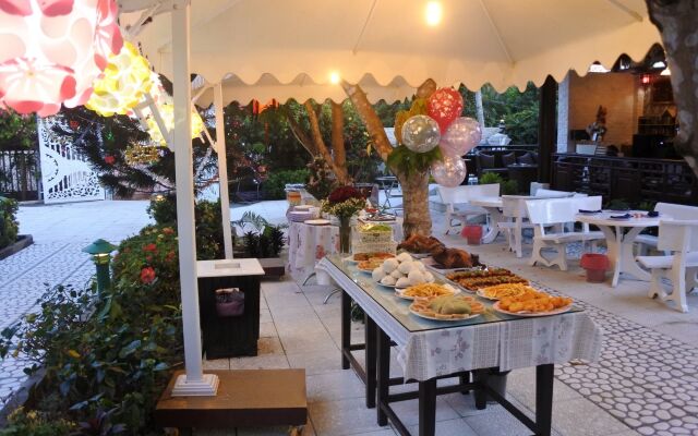 Godiva Phu Quoc Hotel