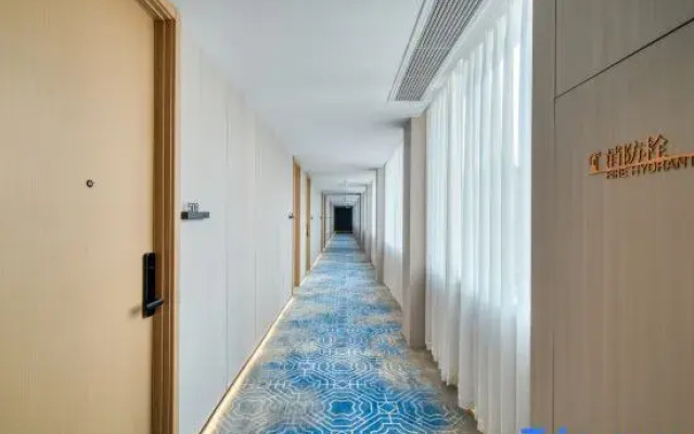 Hua Yi Hotel