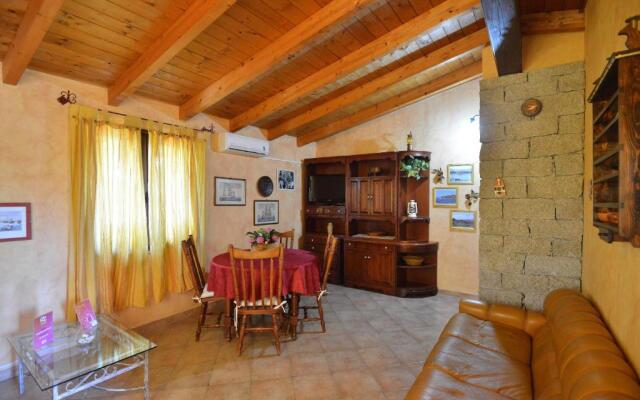 IzzHome Nora Beach