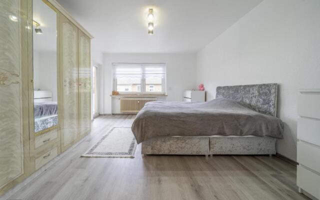 ID 7027 - Private House