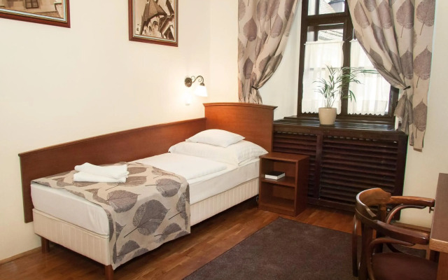 Klastrom Hotel