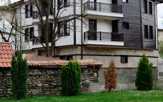 Krasteva House Complex
