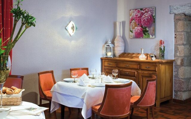 Logis LOustal Del Barry