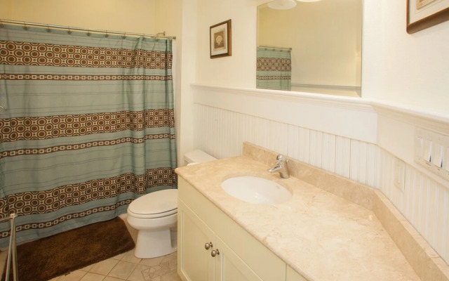 Coach's Castle - 5 Br Home