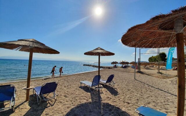 Three Stars Beach Hotel