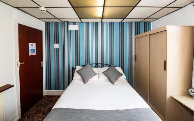 MyRoomz Silver Strand Hotel