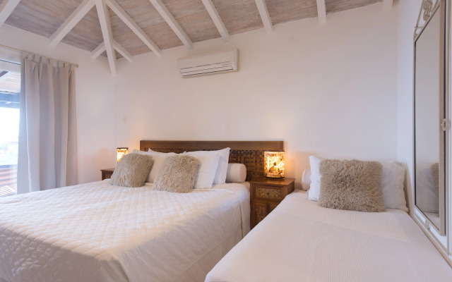 La Pedrera Small Hotel & Spa