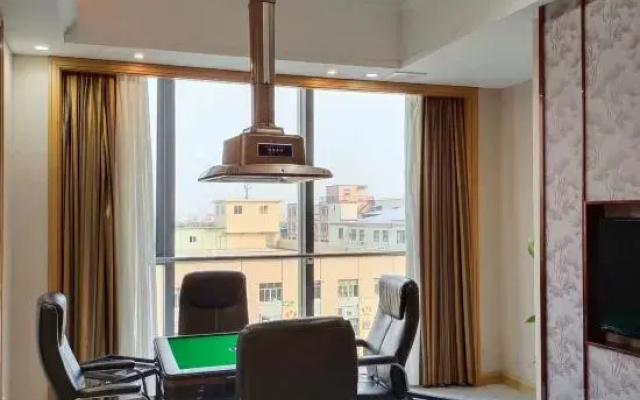 Vienna International Hotel (Zhongshan Old Town Huayi Plaza)