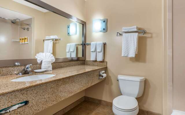 Best Western Plus Capitola By-the-sea Inn & Suites