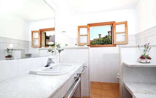 Villa - 4 Bedrooms with Pool and WiFi - 108763