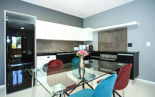 Antibes 18 West Road South Sandton