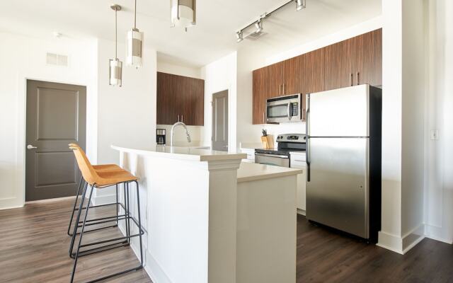 Sonder — Steelhouse