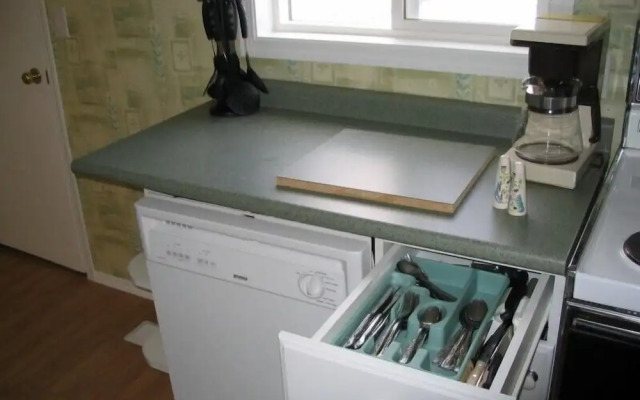 Lilac Hollow Cottage