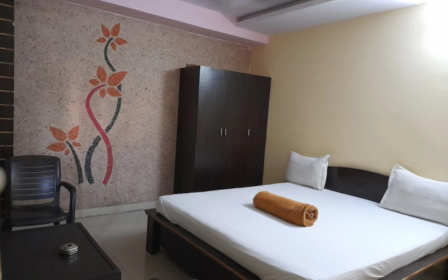 Hotel Maruthi Residency Inn