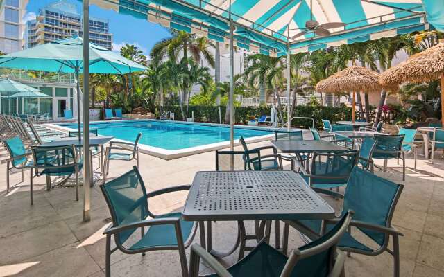 Best Western Plus Oceanside Inn